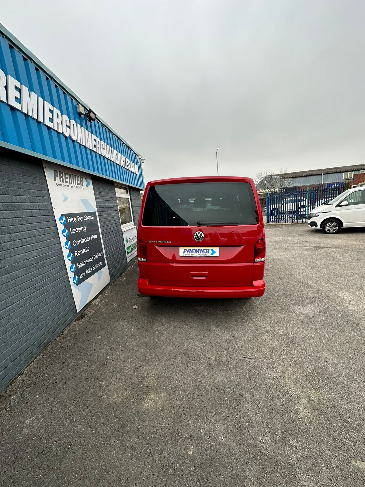 Volkswagen Transporter TRANSPORTER T32 HIGHLINE TDI 5dr Manual 2025