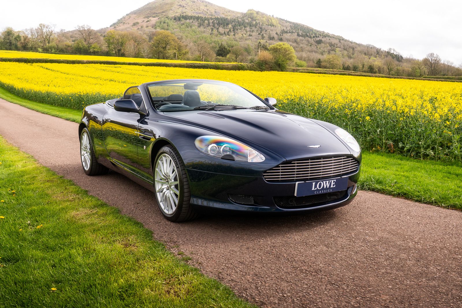 Aston Martin DB9