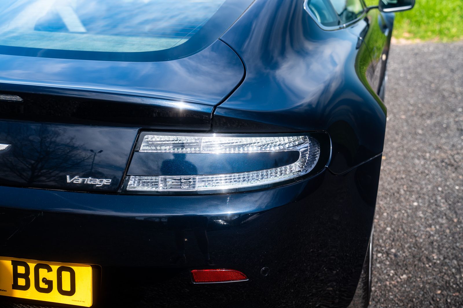 Aston Martin Vantage