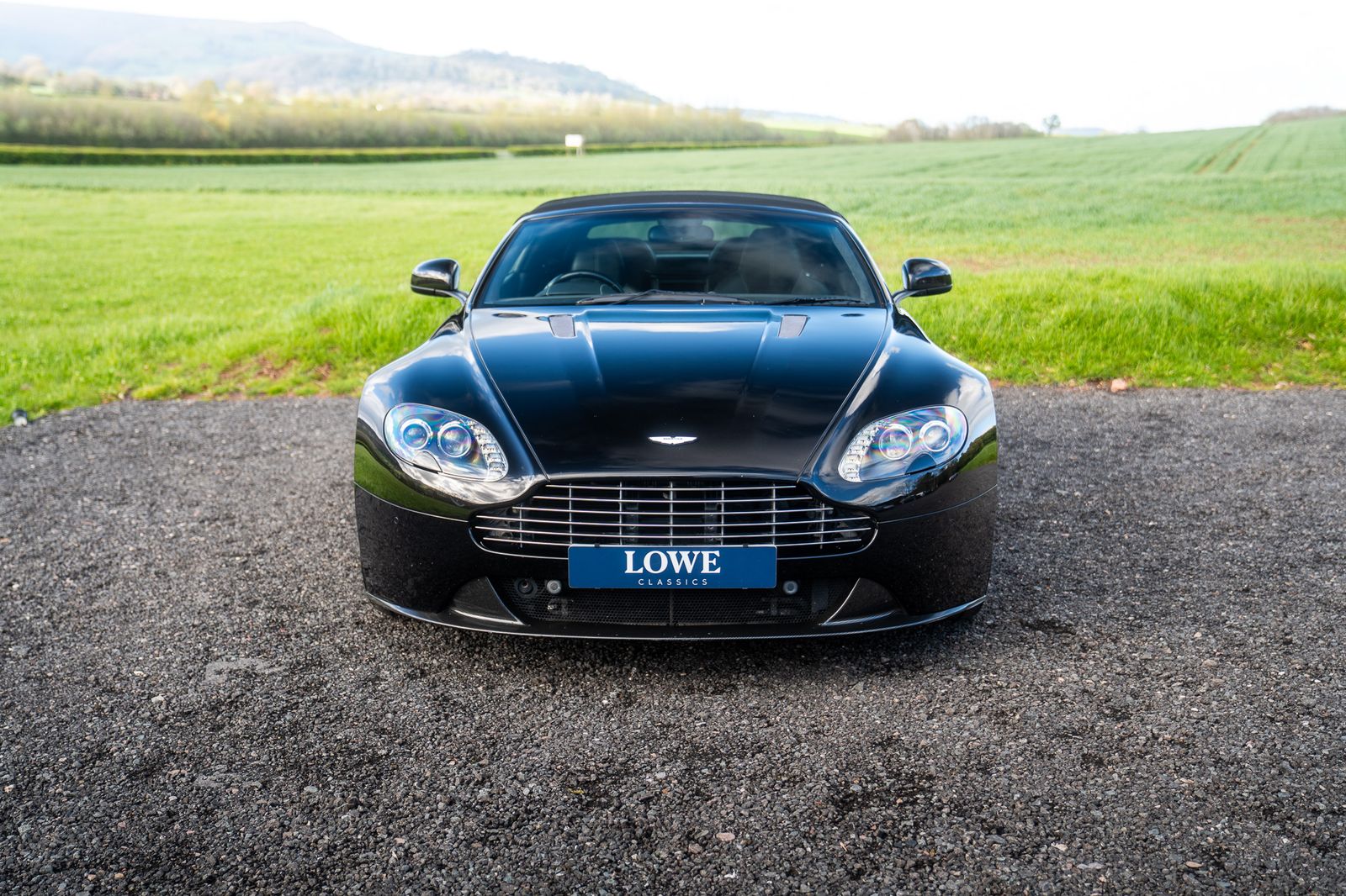 Aston Martin Vantage