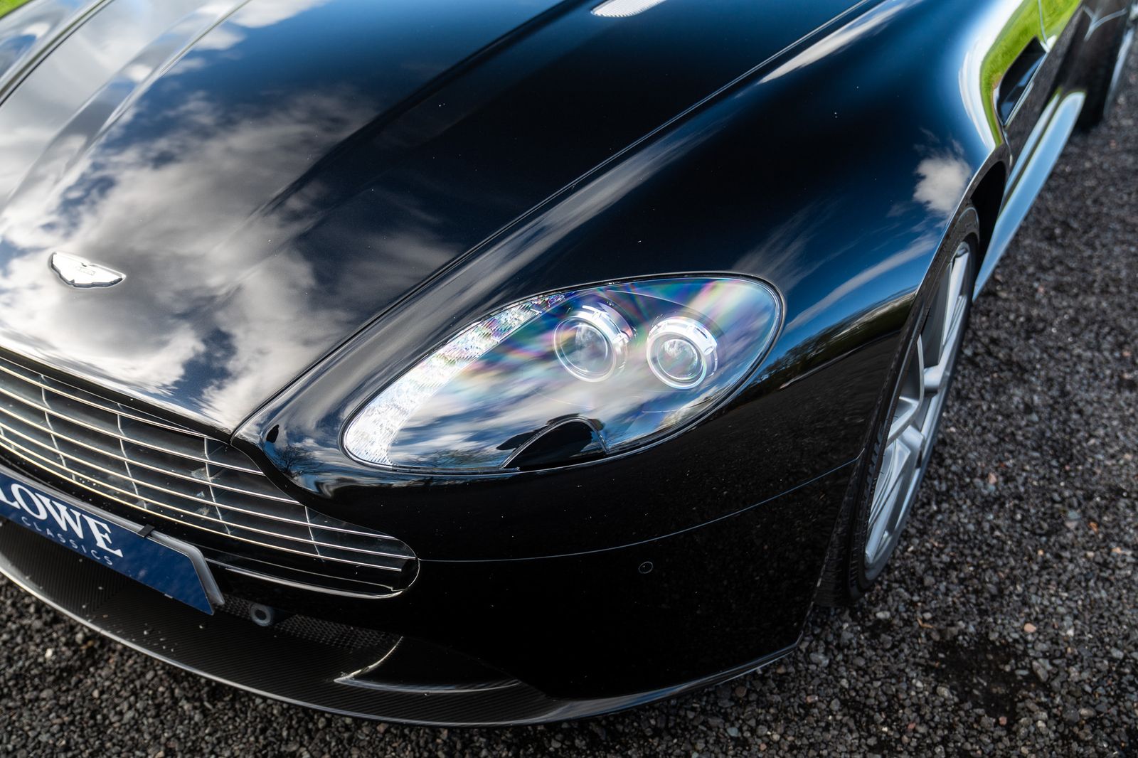 Aston Martin Vantage