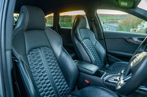 Audi RS4 Avant 24