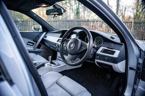 BMW 5 Series 10