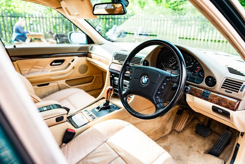 BMW 740i l auto 22