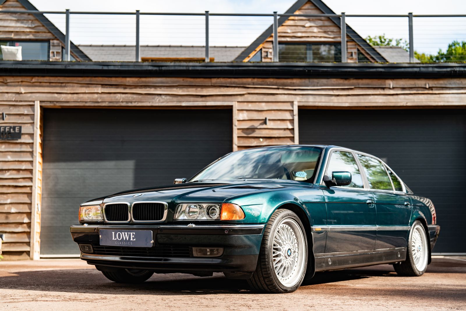 BMW 740i l auto