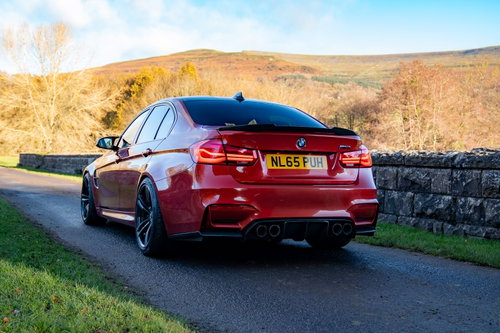 BMW M3 5