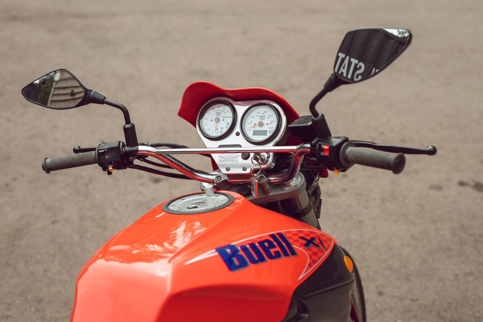 Buell S1 lightning