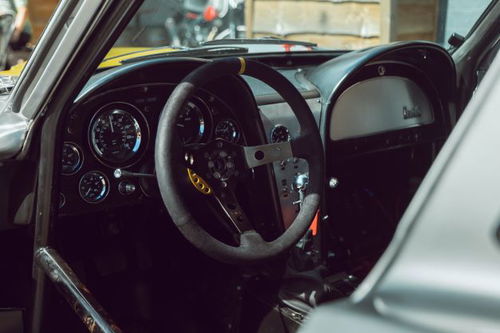 Chevrolet Corvette 6