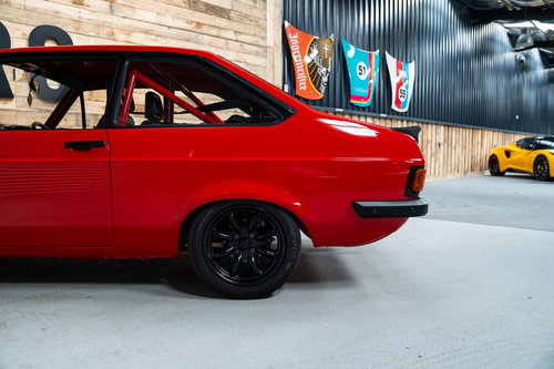 Ford Escort rs 2000 8