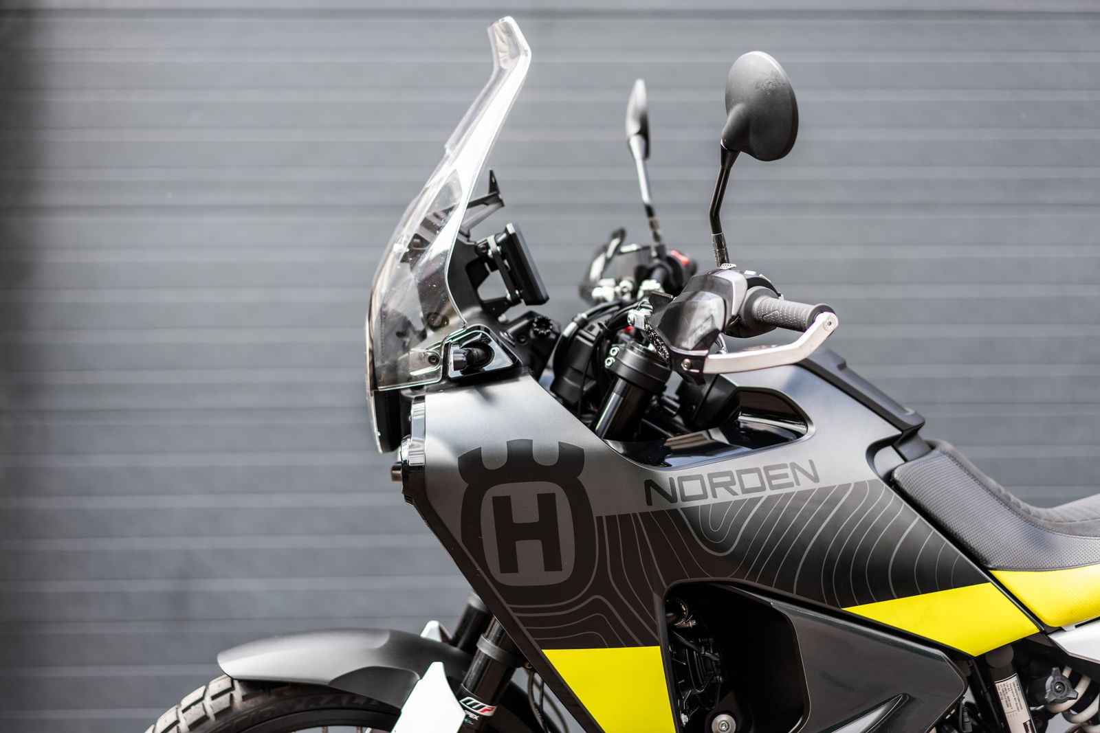 2022 husqvarna norden 901