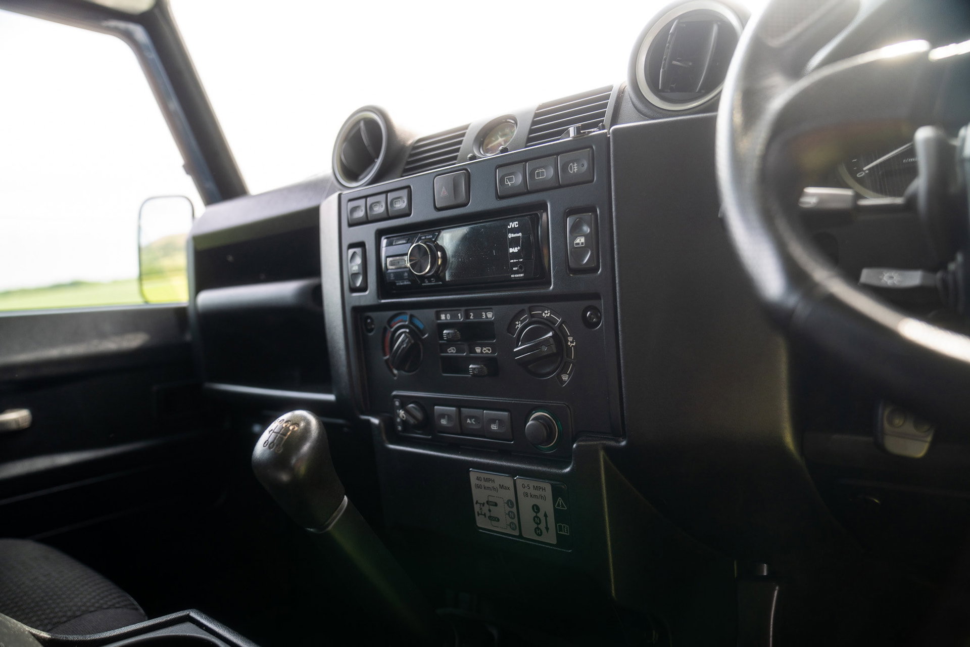Land Rover DEFENDER 110