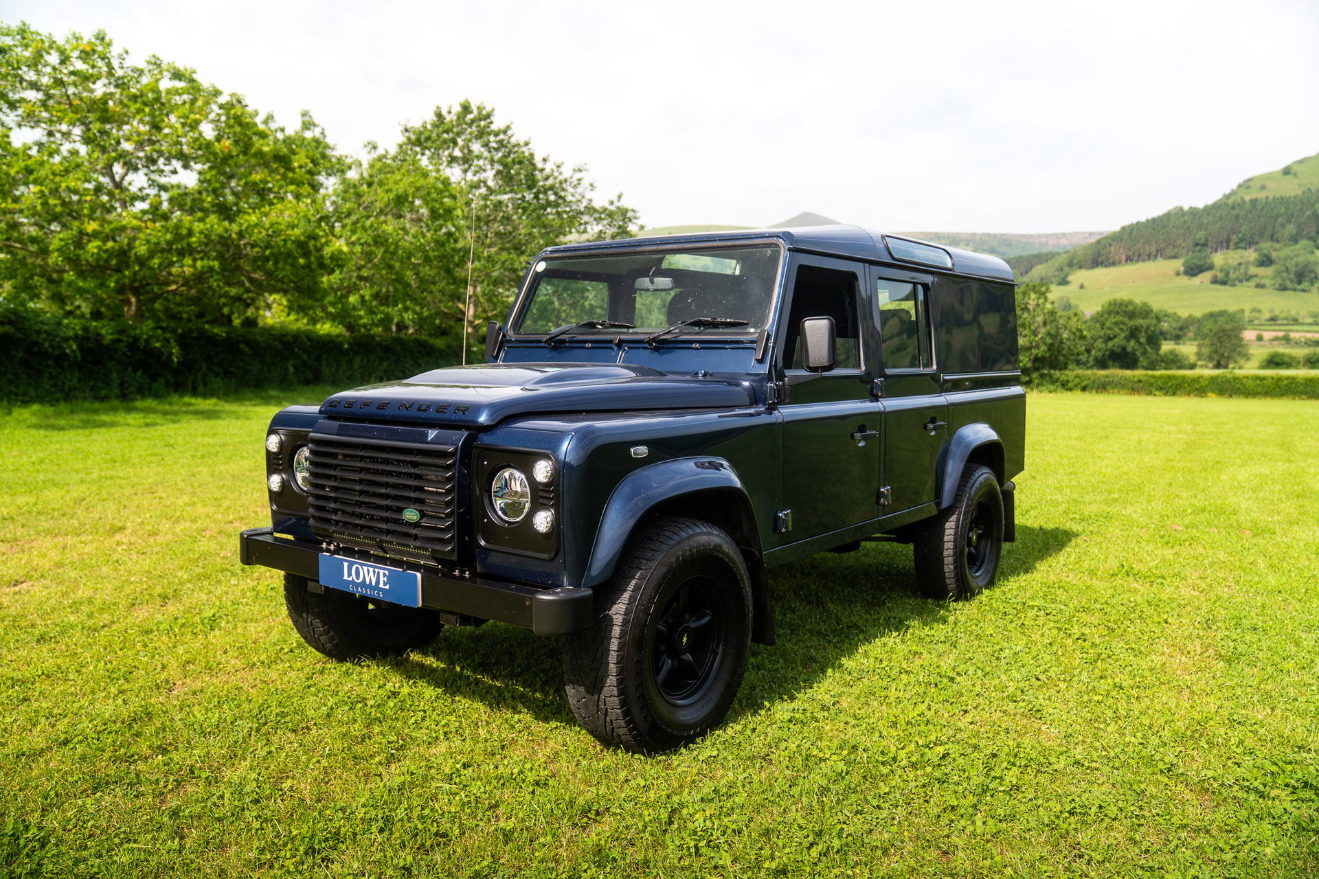 Land Rover DEFENDER 110
