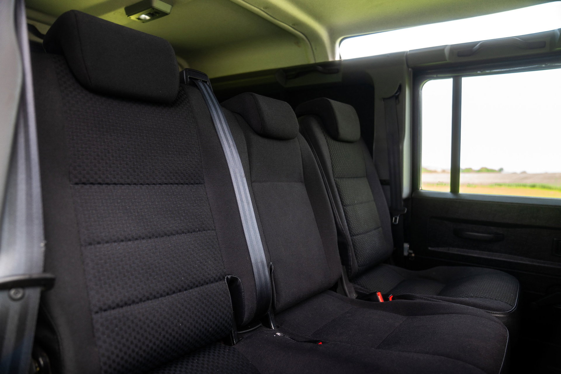 Land Rover DEFENDER 110