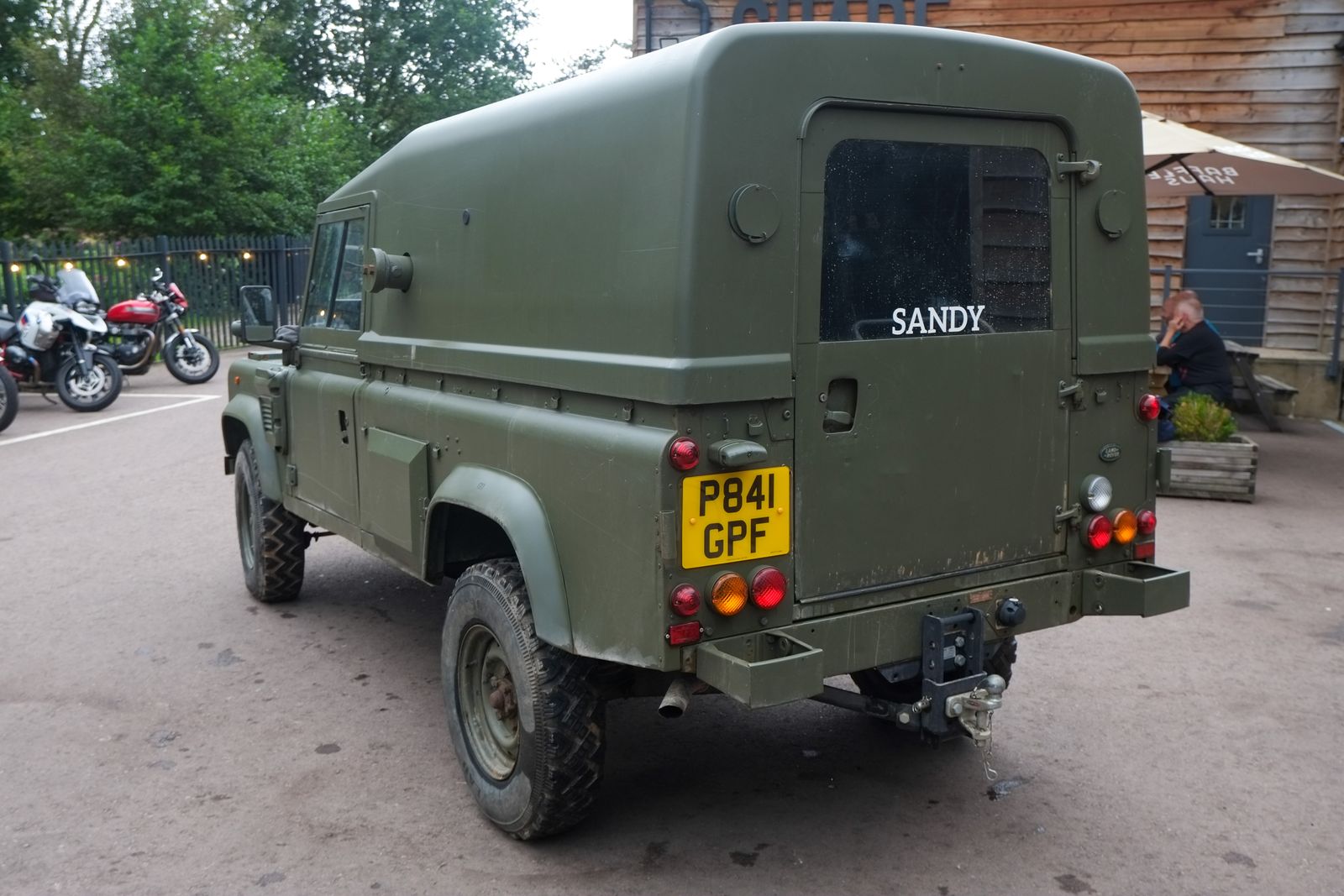 Land Rover DEFENDER 110