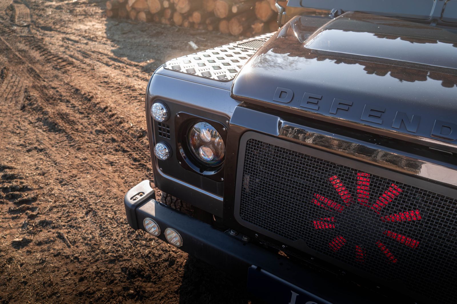 Land Rover Defender 90