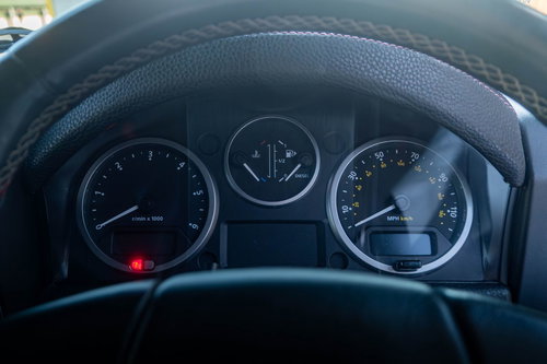 Land Rover Defender 90 8