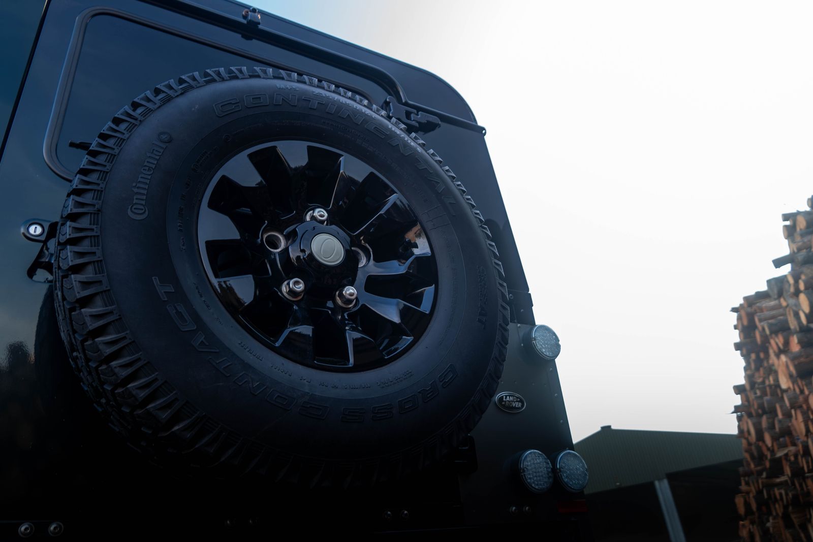 Land Rover Defender 90