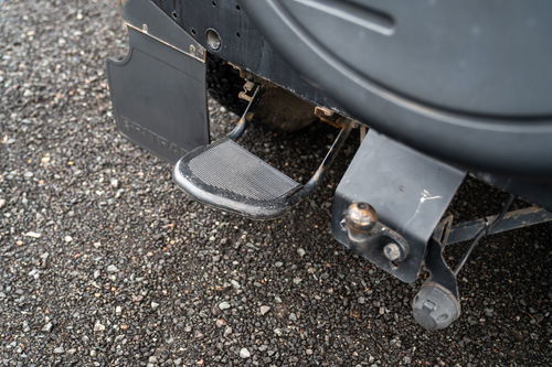 Land Rover Defender 90 19