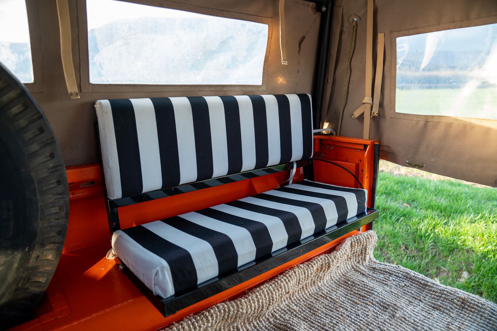 Land Rover LANDROVER 110