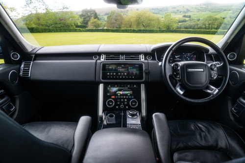 Land Rover Range Rover 34