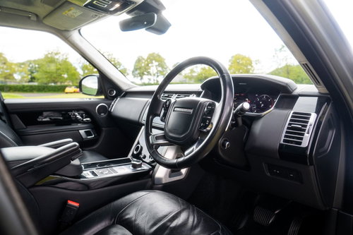 Land Rover Range Rover 17