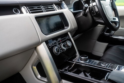 Land Rover Range Rover 34