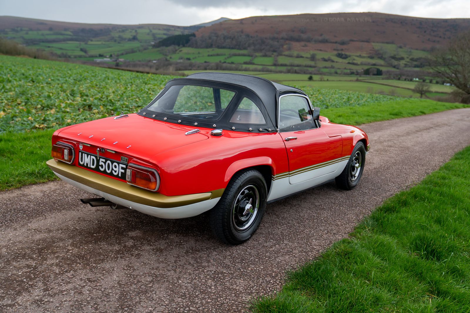 Lotus Elan