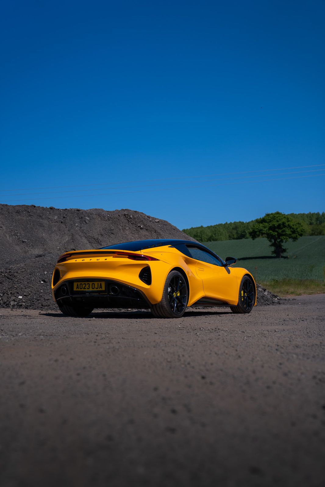 Lotus Emira