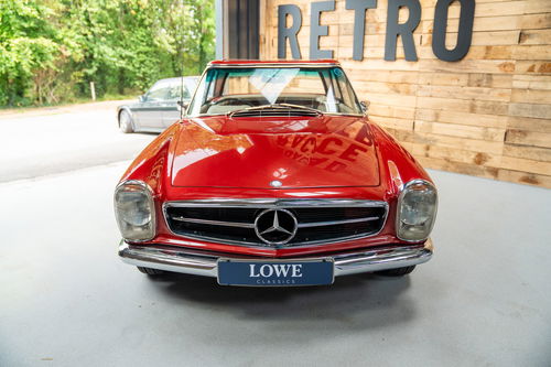 Mercedes 230 sl 1