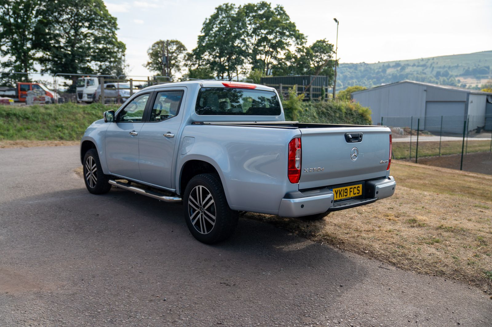Mercedes-Benz X-class