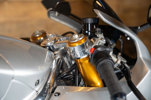 Norton V4 sv 33
