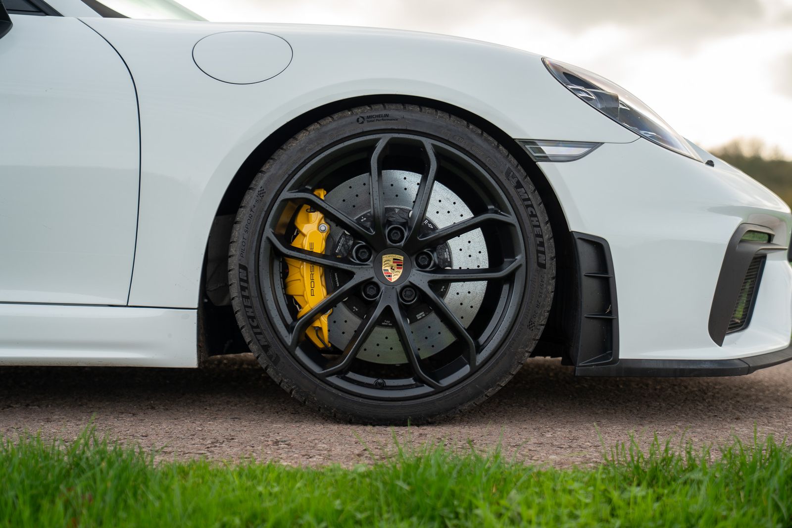 Porsche 718 spyder
