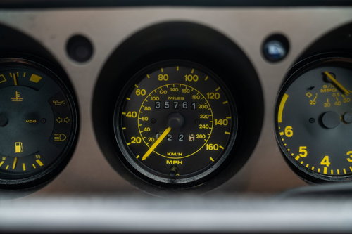 Porsche 944 37