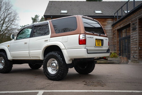 Toyota Hilux 8