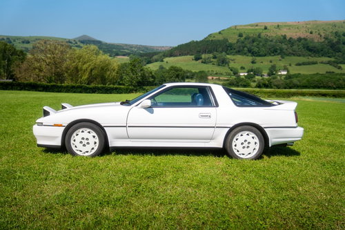 Toyota Supra 6