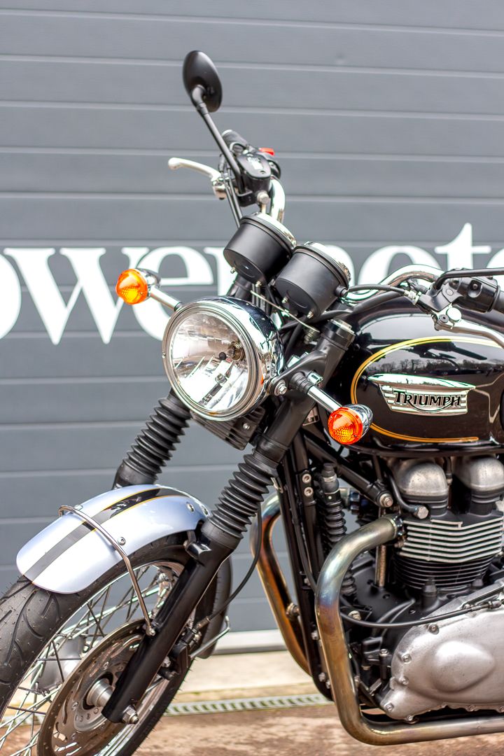 Triumph Bonneville T100
