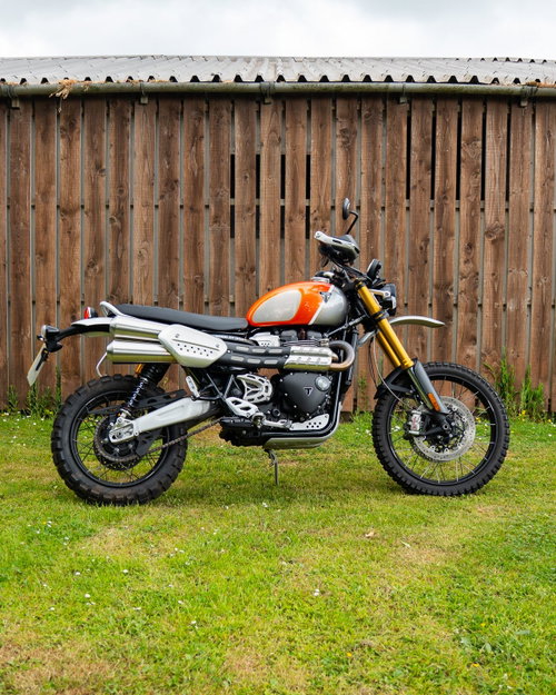 Triumph Scrambler 1200 xe 0