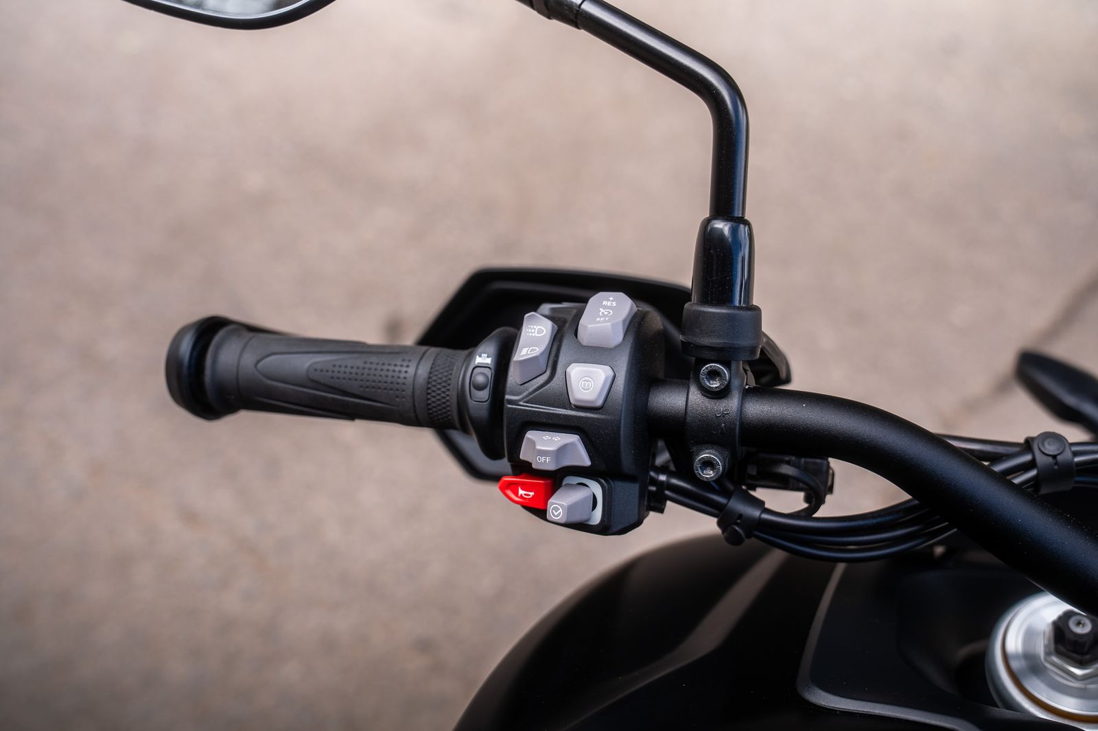 Triumph Tiger 900