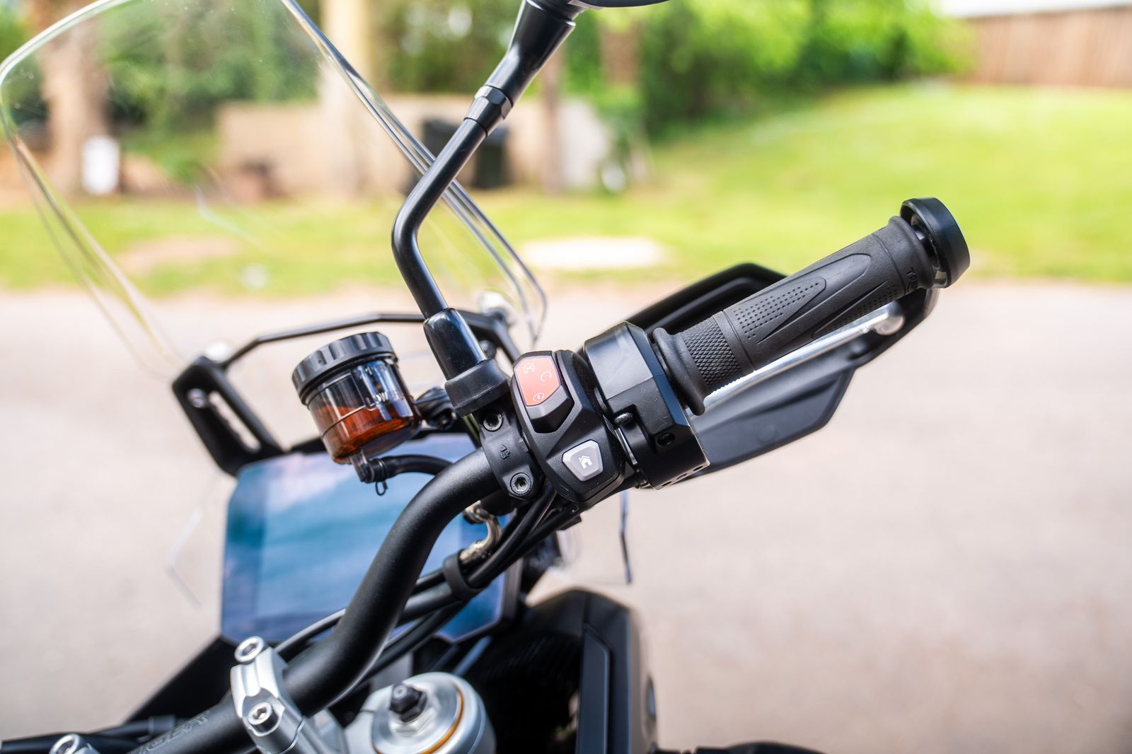 Triumph Tiger 900