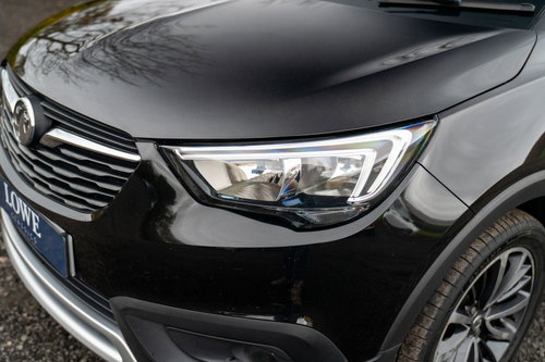 Vauxhall Crossland X 9