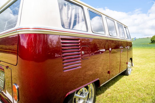 Volkswagen T1 Campervan 12