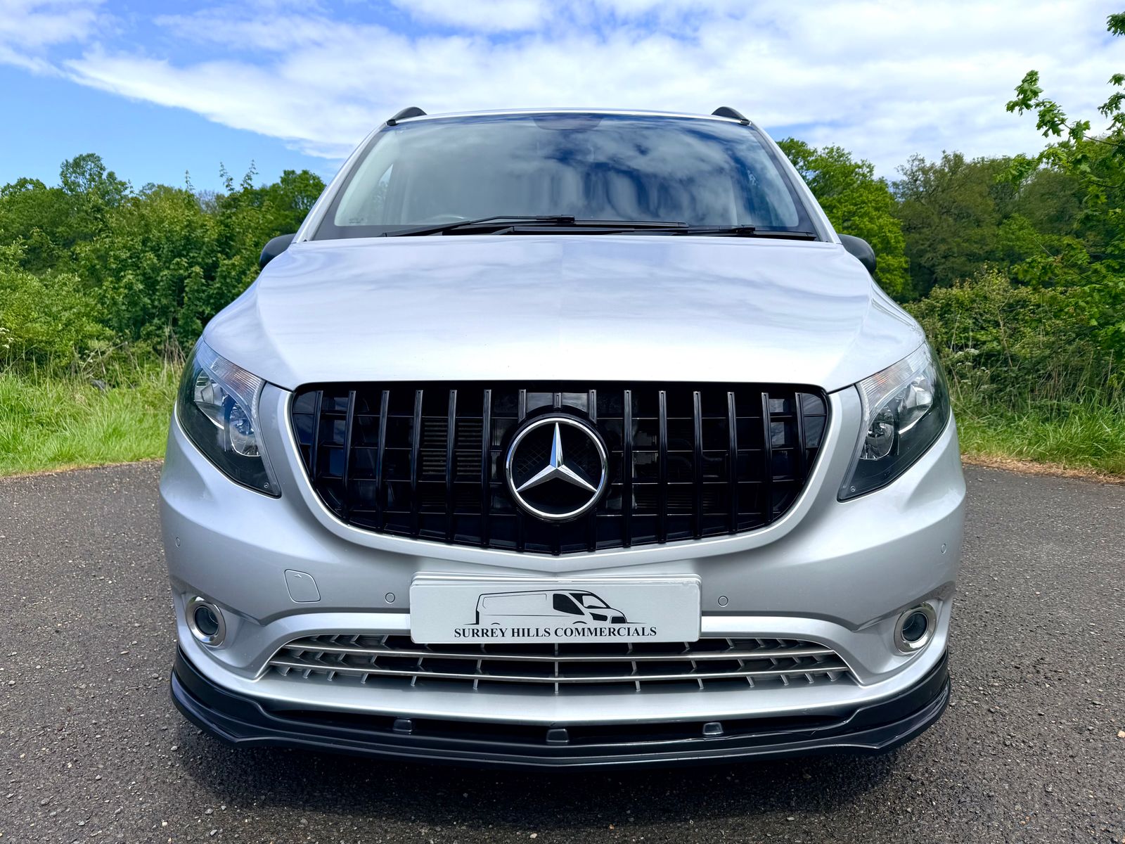 2018 Mercedes-Benz Vito 2.1 116 CDI BlueTEC Sport Crew Van Double Cab 5dr Diesel G-Tronic Automatic RWD L2 Euro 6 (s/s) (LWB) (163 ps), exterior view 2