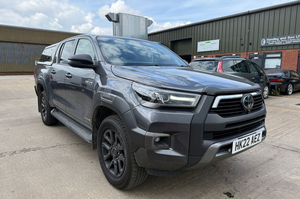 Toyota Hilux