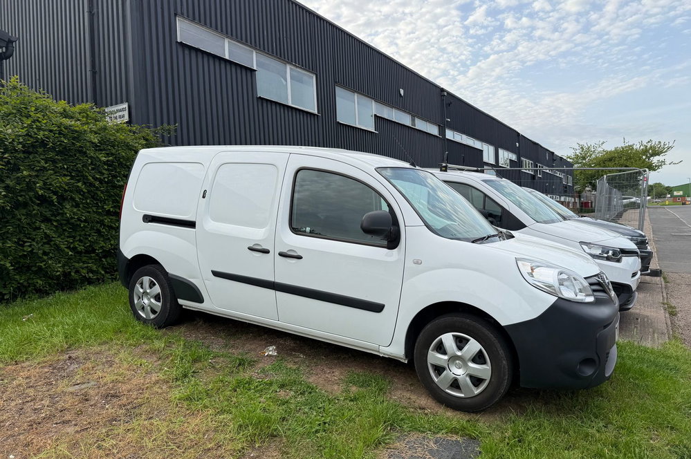 Nissan NV250
