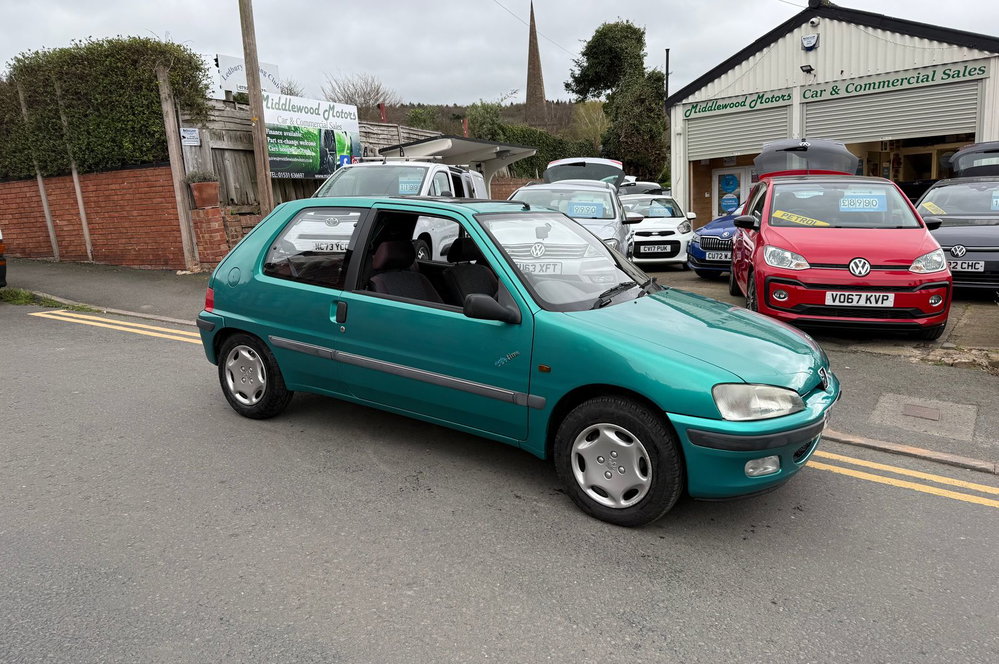 Peugeot 106