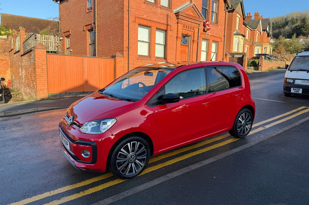 Volkswagen up!