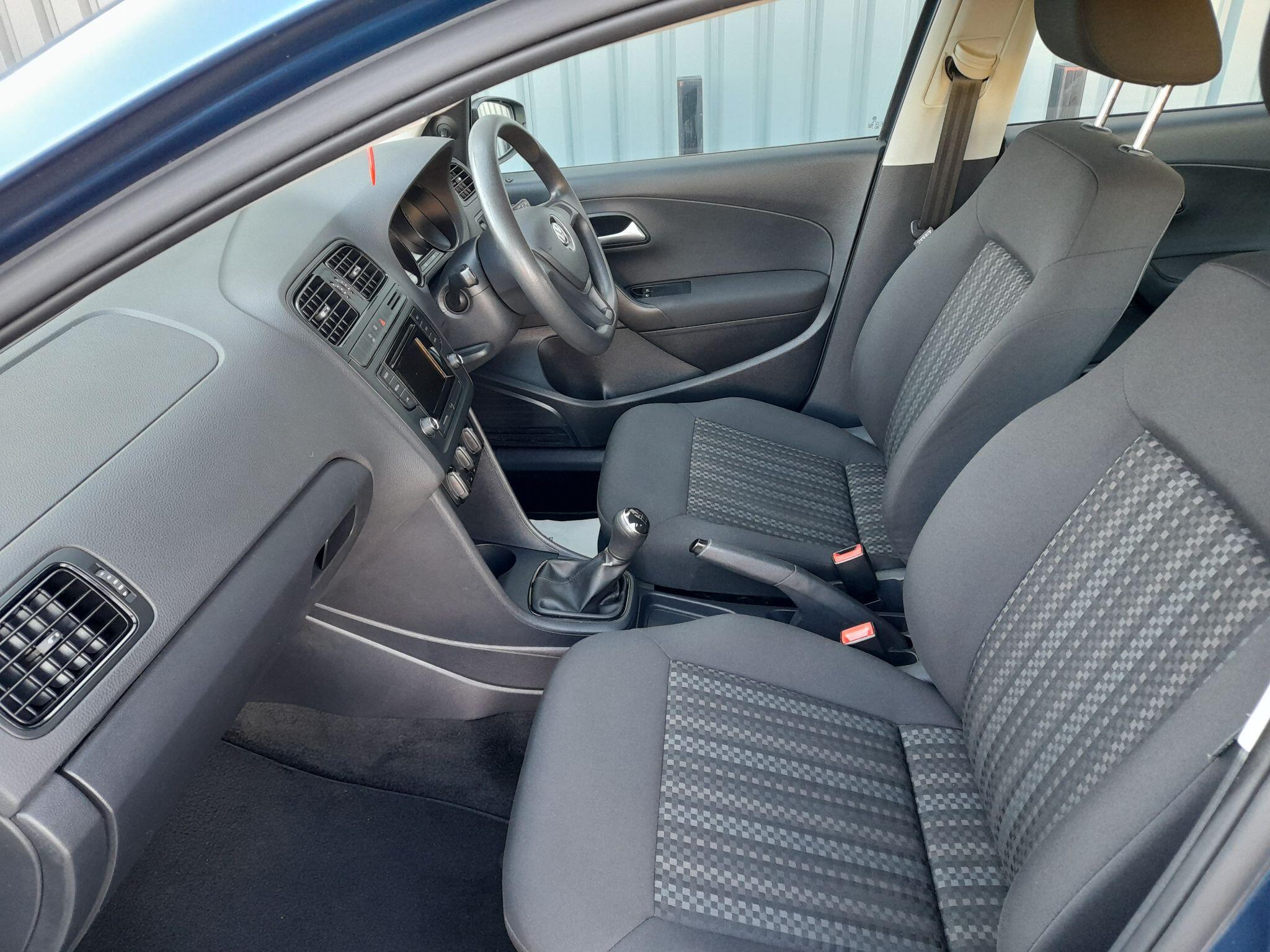 Volkswagen Polo 1.0 BlueMotion Tech S Euro 6 (s/s) 5dr (A/C) 5dr Manual 2016