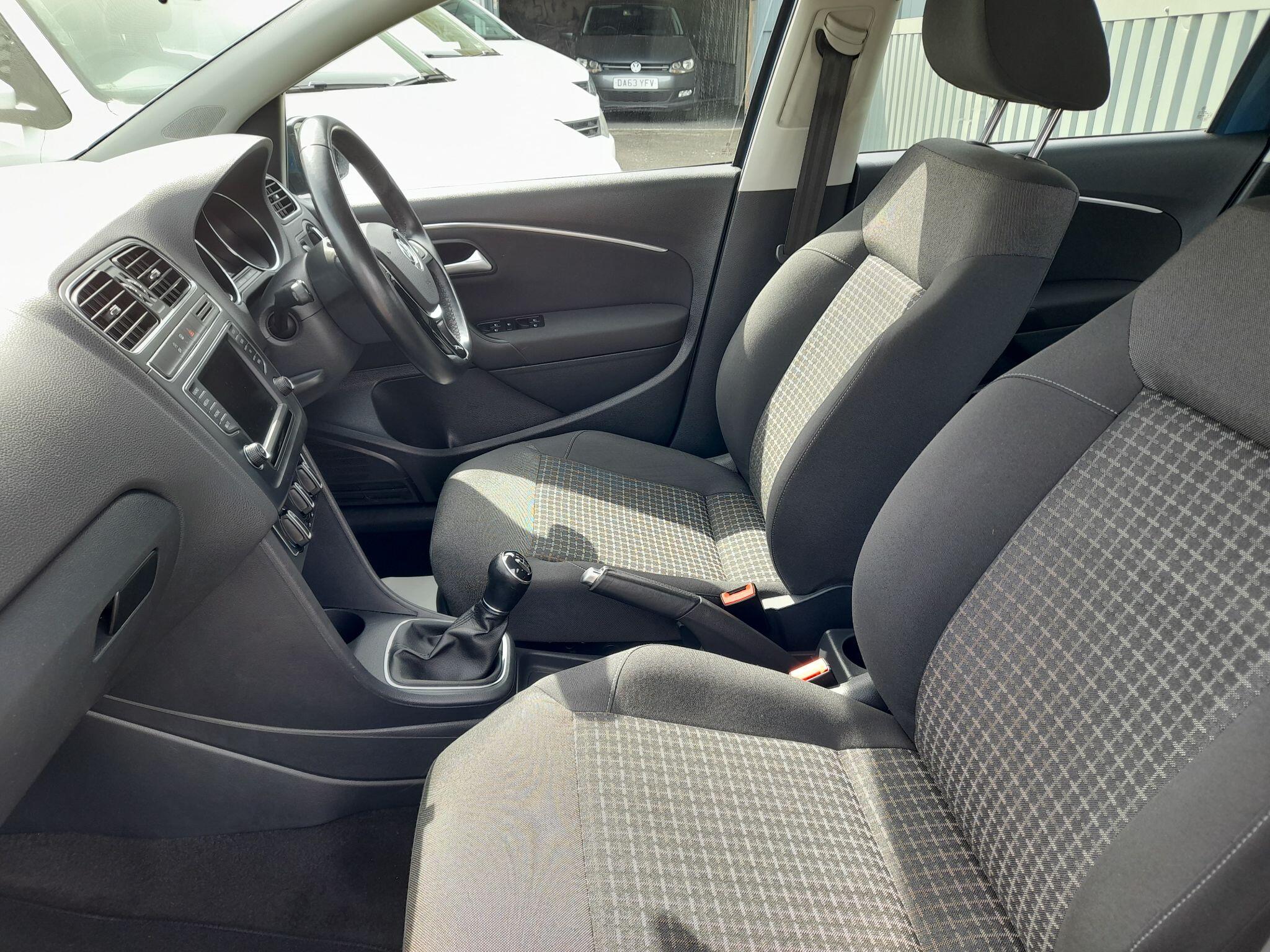 Volkswagen Polo 1.0 BlueMotion Tech SE Euro 6 (s/s) 5dr 5dr Manual 2015