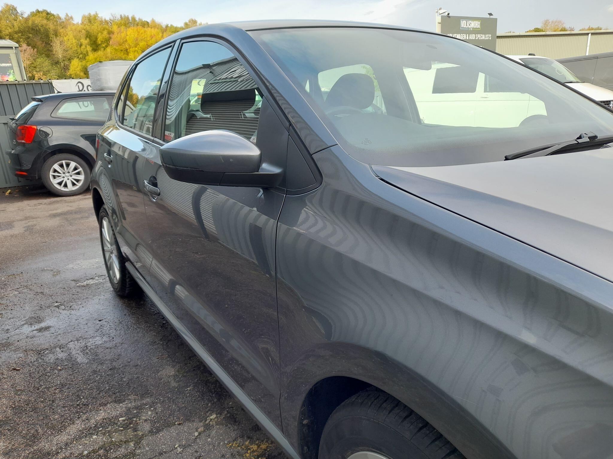 Volkswagen Polo 1.0 BlueMotion Tech SE Euro 6 (s/s) 5dr 5dr Manual 2014