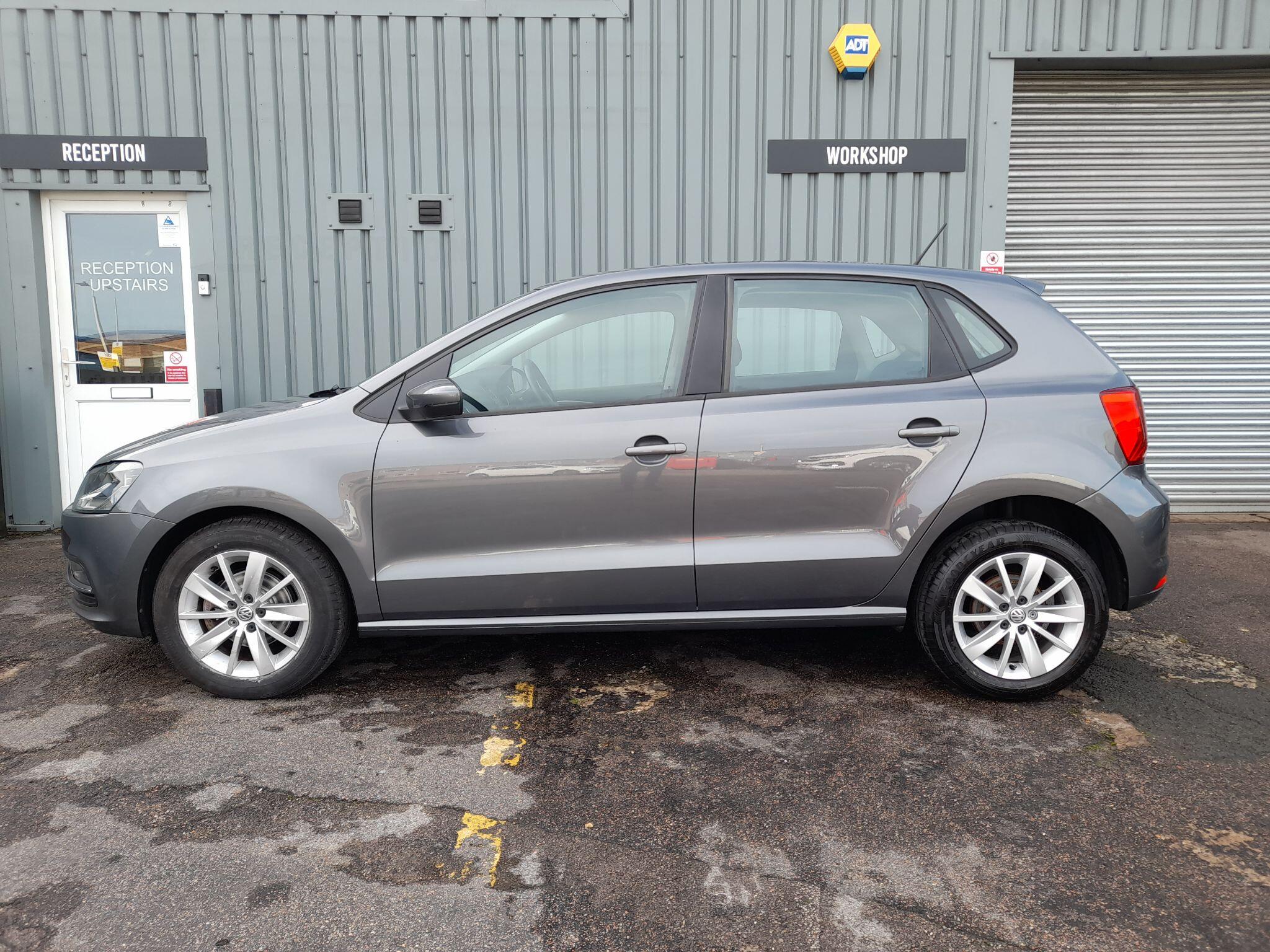 Volkswagen Polo 1.0 BlueMotion Tech SE Euro 6 (s/s) 5dr 5dr Manual 2014